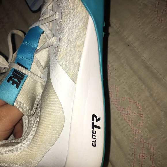 Nike Elite TR - Picture 3 of 4